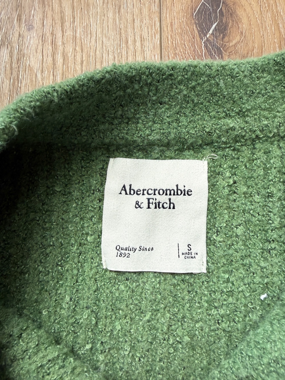 Abercrombie & Fitch Olive Green Textured Button-Front Cardigan - Picture 2 of 2